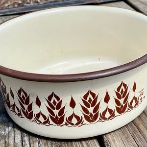 Vintage 1983 pot
